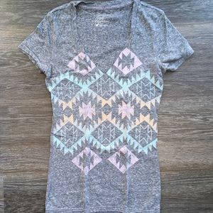 American Eagle V Neck Tee